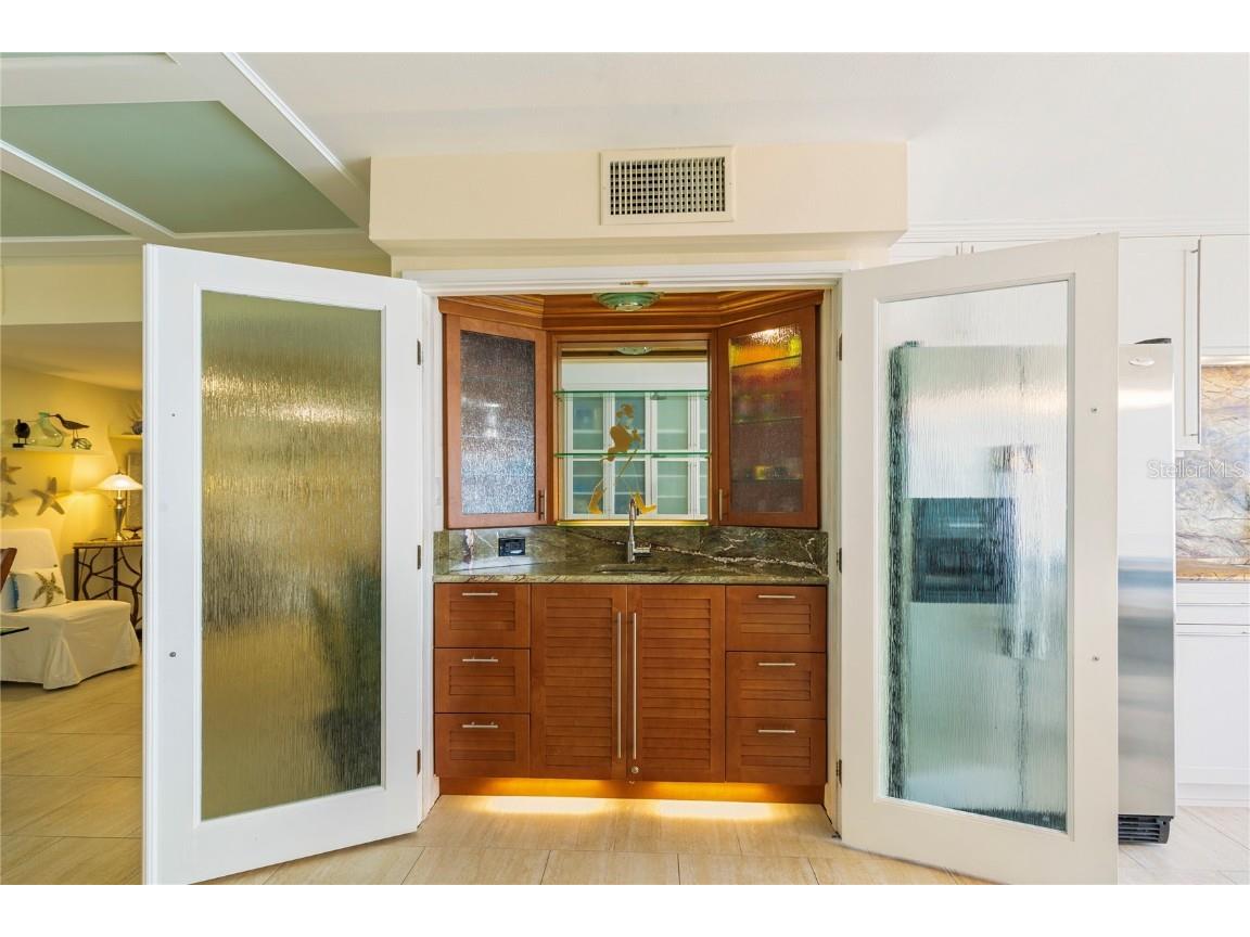 440 S Gulfview Boulevard #1705 Clearwater Beach FL 33767 TB8455497 image15