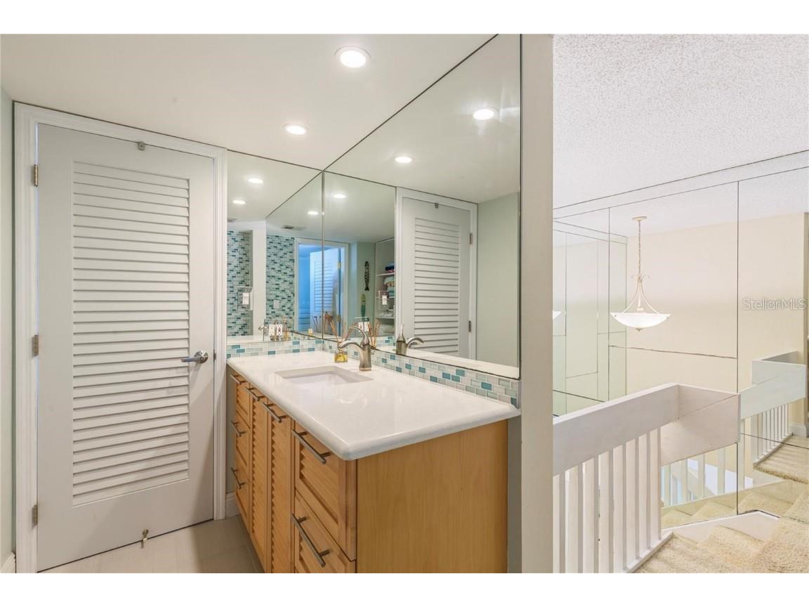 440 S Gulfview Boulevard #1705 Clearwater Beach FL 33767 TB8457327 image36