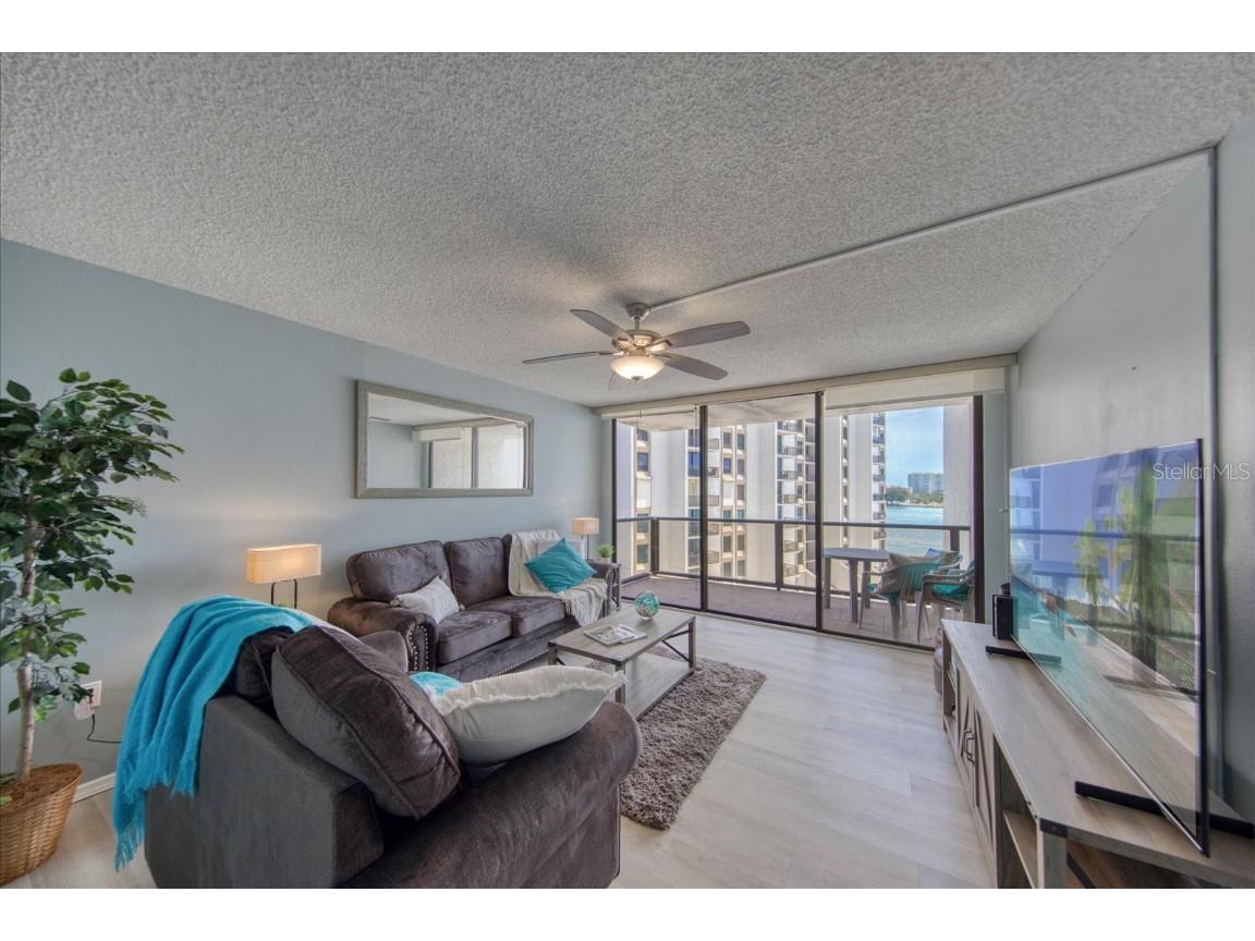 440 S Gulfview Boulevard #701 Clearwater Beach FL 33767 - GULF OF MEXICO TB8399429 image4