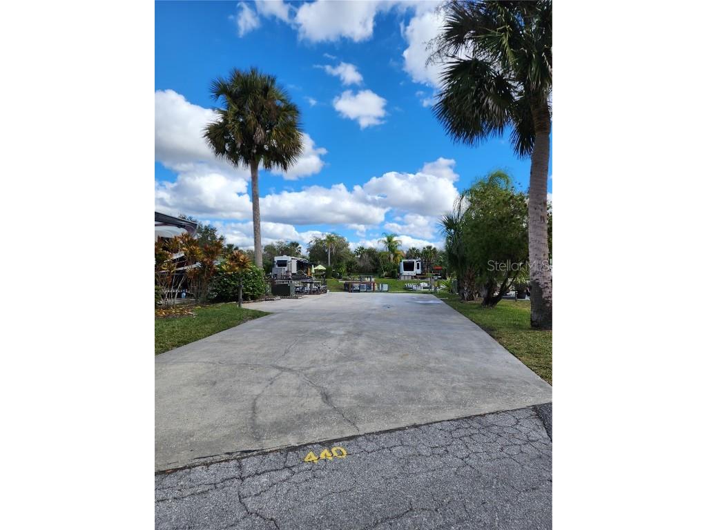 440 Waterway Drive Lake Wales FL 33898 - KISSIMMEE-LAKE/RIVER P4924155 image1