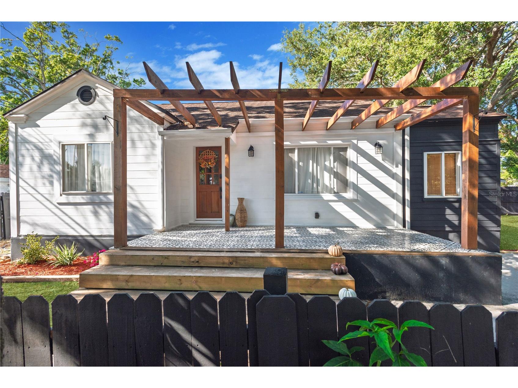 4400 44th Avenue N Saint Petersburg FL 33714 W7881398 image1