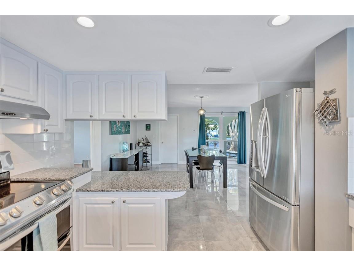 4400 Beach Drive SE Saint Petersburg FL 33705 TB8447065 image13