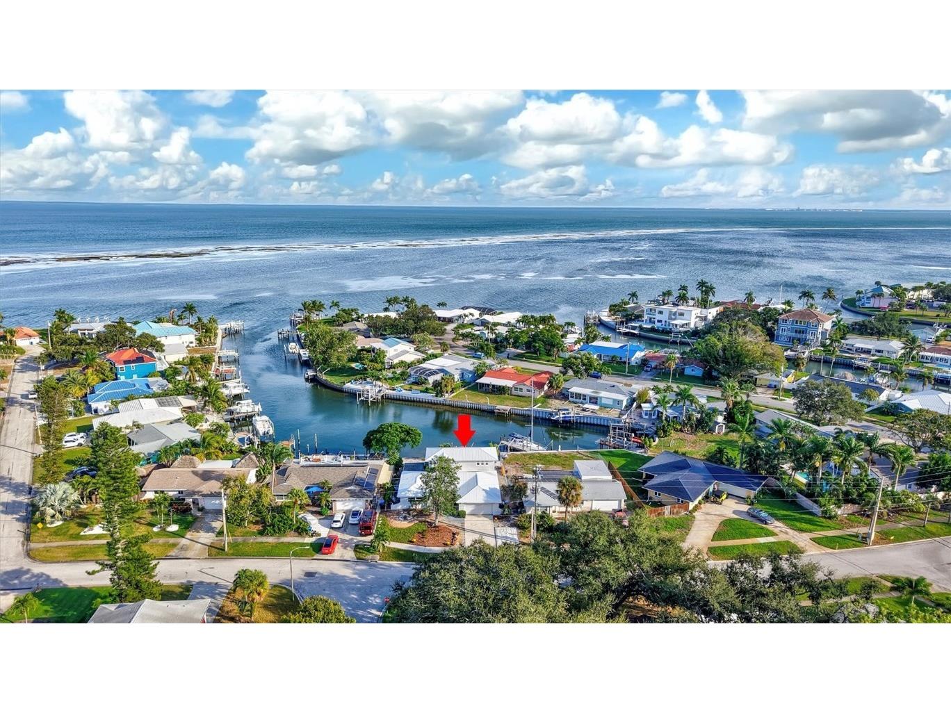 4400 Beach Drive SE Saint Petersburg FL 33705 TB8447065 image2