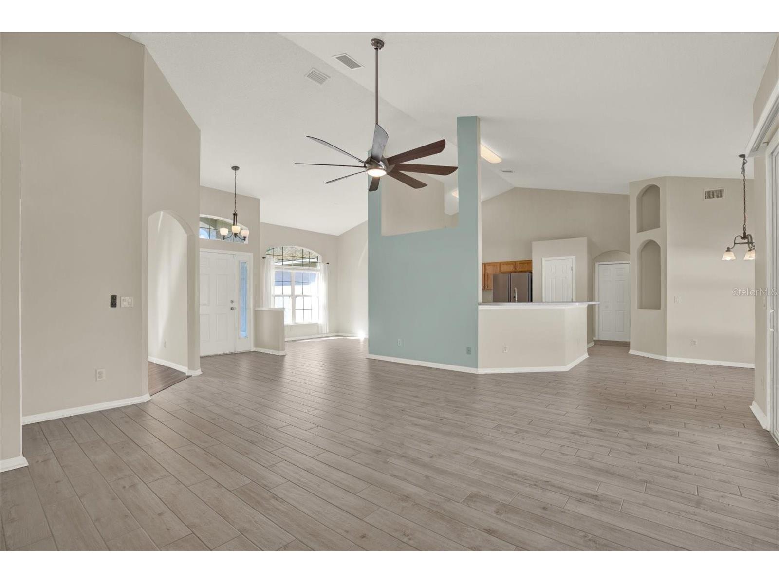 4400 Dior Road Spring Hill FL 34609 TB8503891 image12