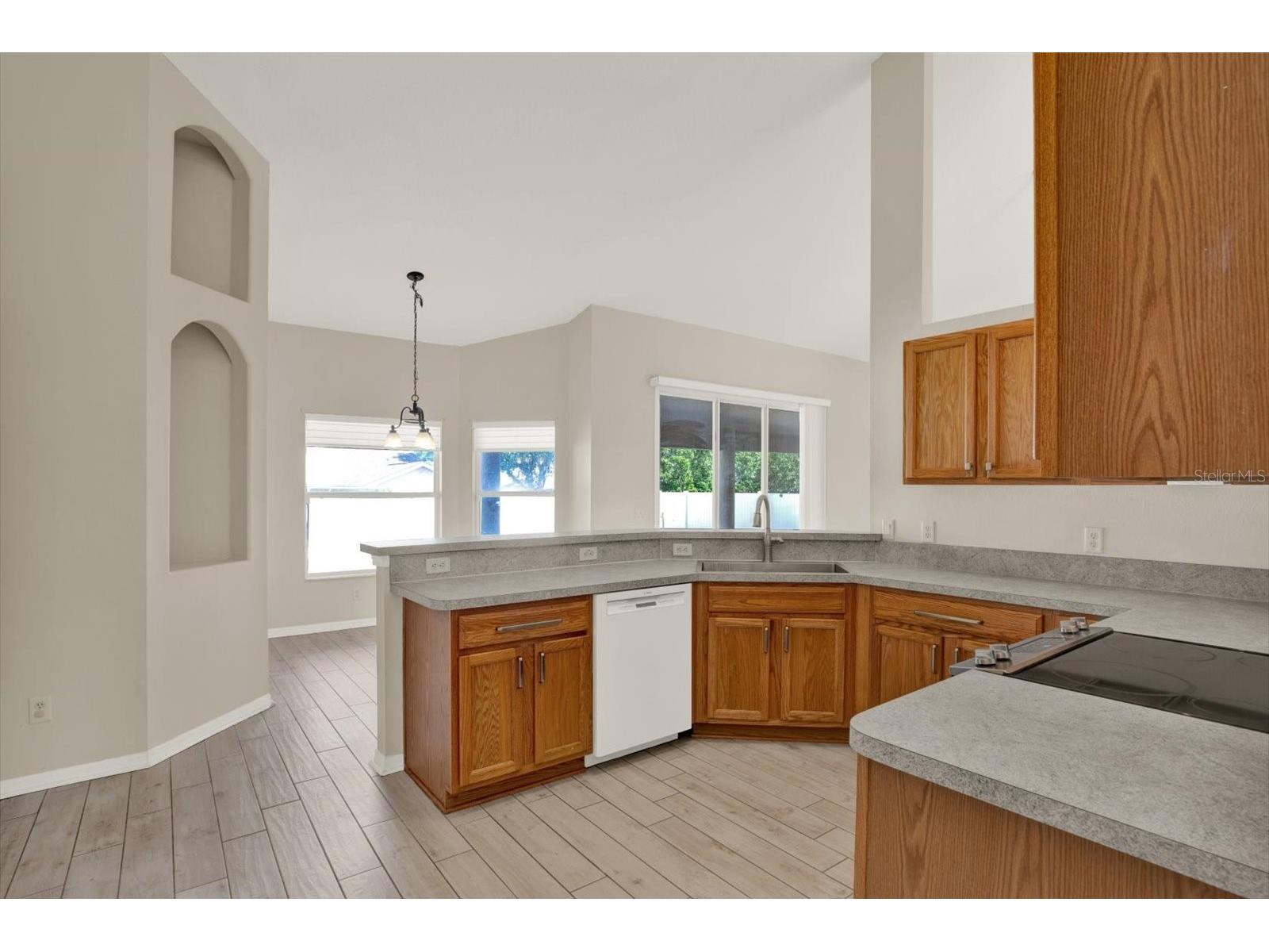 4400 Dior Road Spring Hill FL 34609 TB8503891 image17