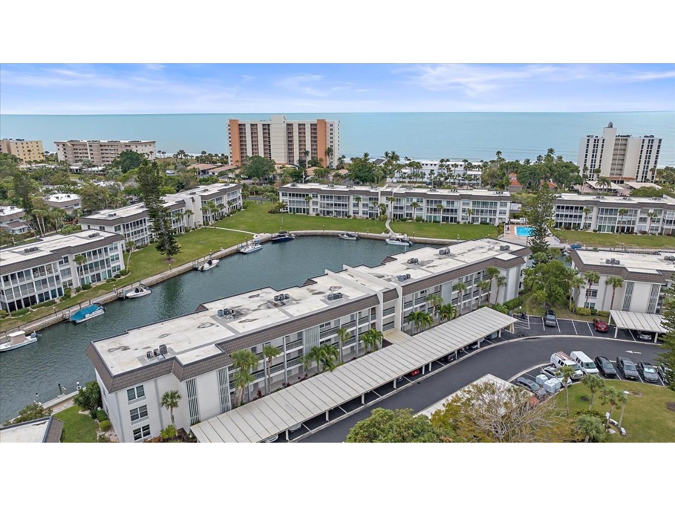 4400 Exeter Drive #205 Longboat Key FL 34228 - SARASOTA BAY A4594710 image1