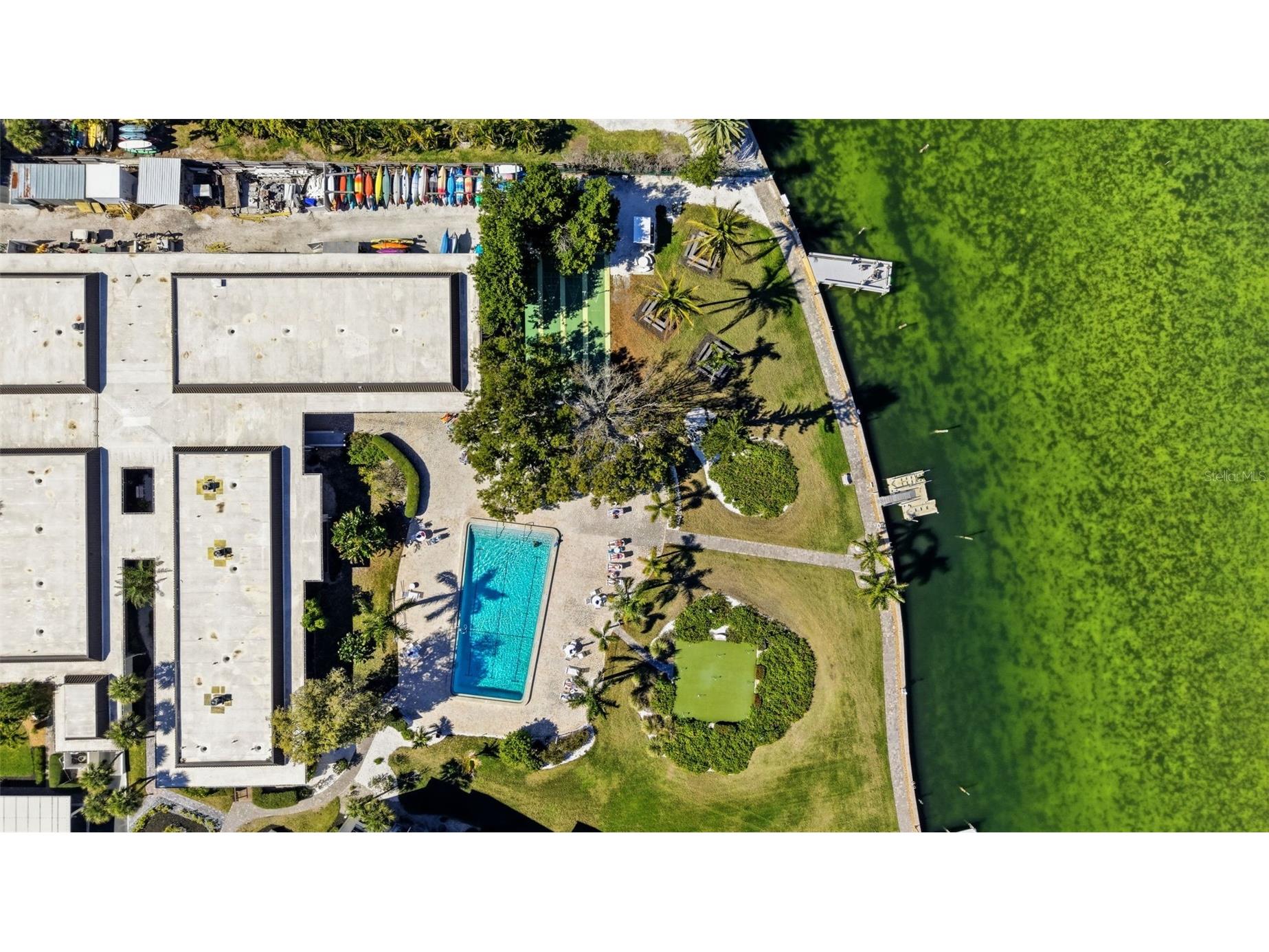 4400 Exeter Drive #305 Longboat Key FL 34228 A4691085 image32