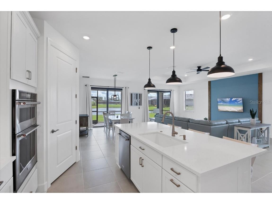 4400 Lakeside Grove Place North Port FL 34289 C7515023 image10