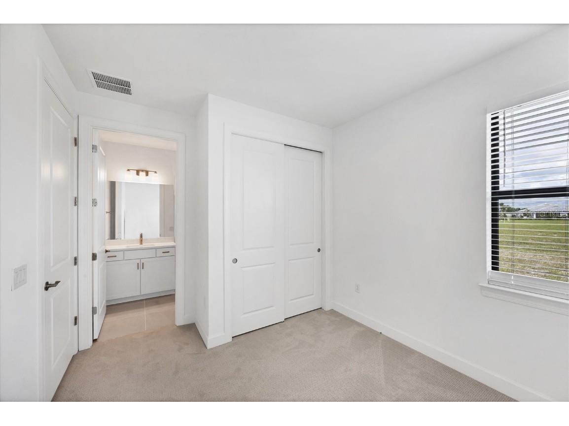 4400 Lakeside Grove Place North Port FL 34289 C7515023 image30