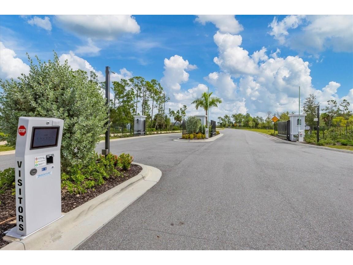 4400 Lakeside Grove Place North Port FL 34289 C7515023 image42