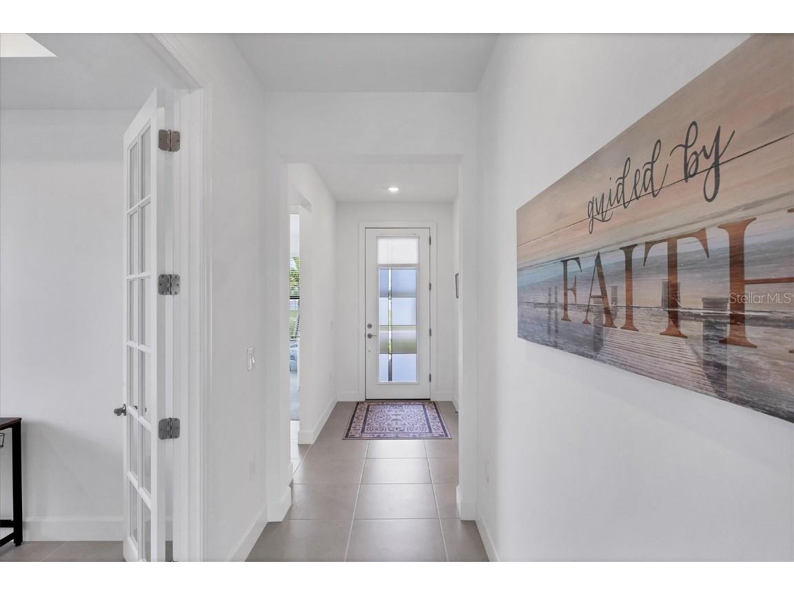 4400 Lakeside Grove Place North Port FL 34289 C7515023 image5