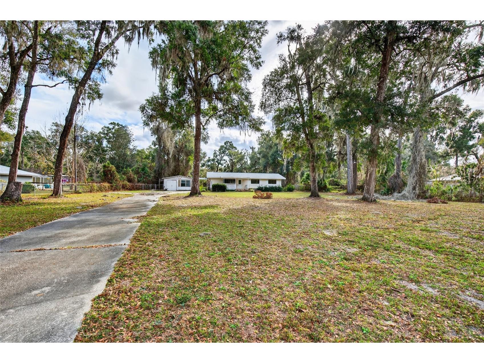 4400 NE 139th Lane Anthony FL 32617 OM715935 image37