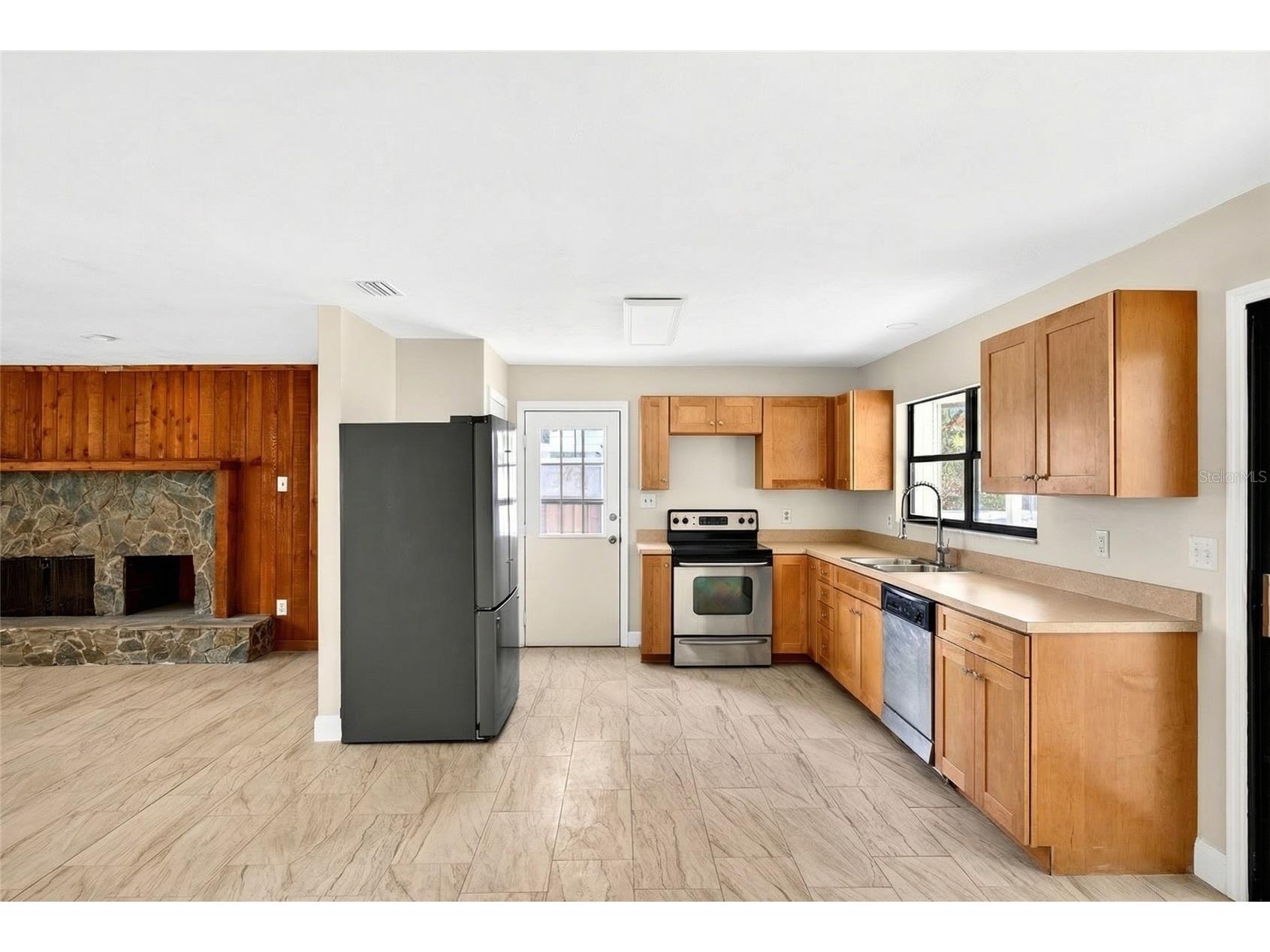 4400 NE 139th Lane Anthony FL 32617 OM715935 image5