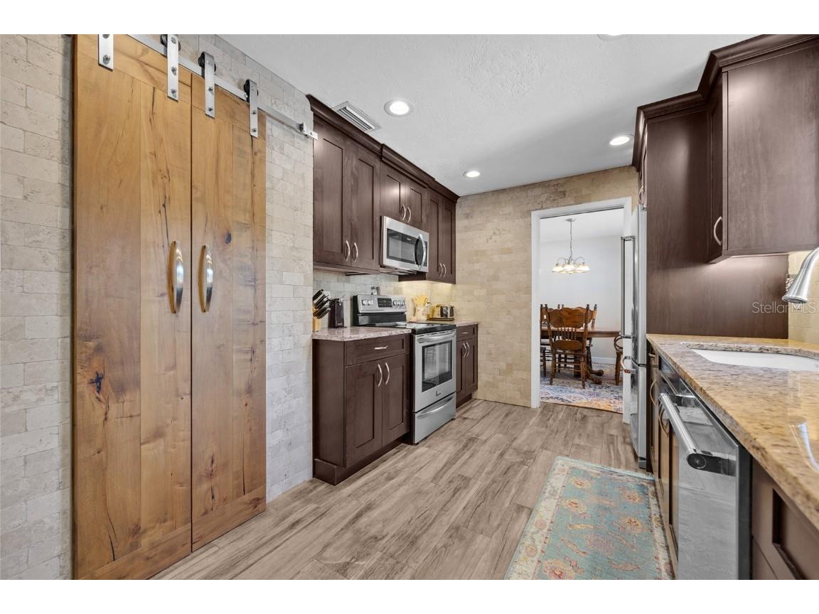 4400 NW 17th Place Gainesville FL 32605 GC534250 image9