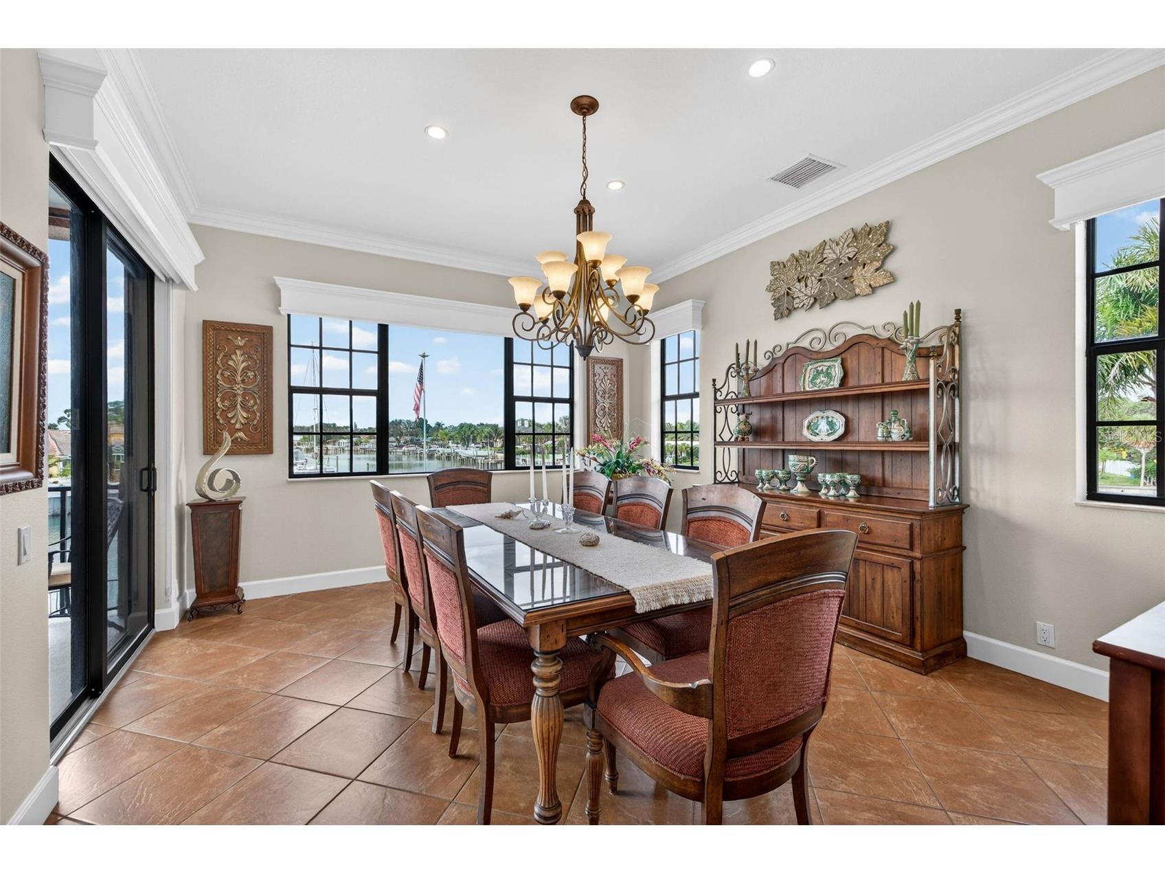 4401 38th Street S Saint Petersburg FL 33711 TB8465602 image15