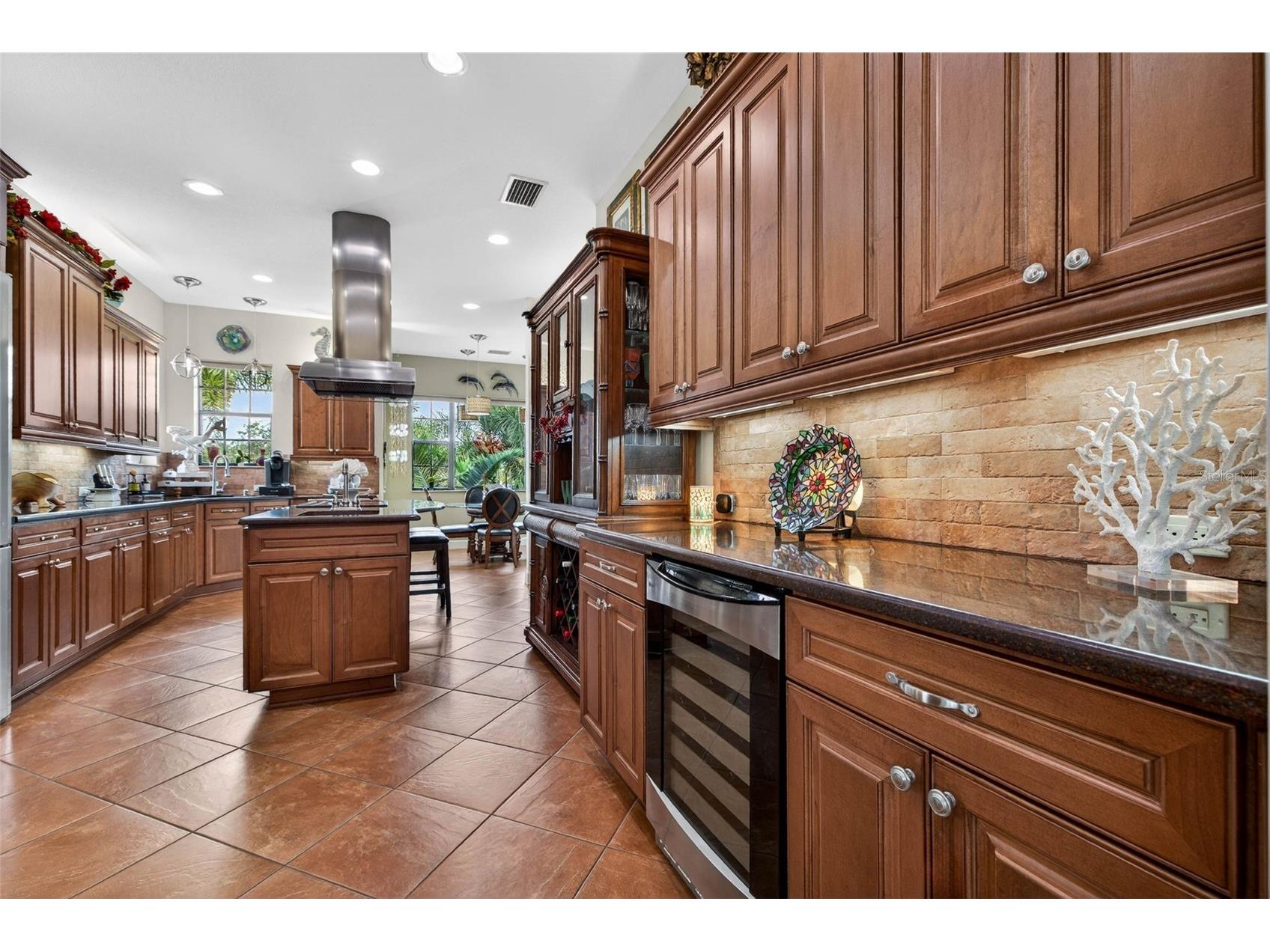 4401 38th Street S Saint Petersburg FL 33711 TB8465602 image8