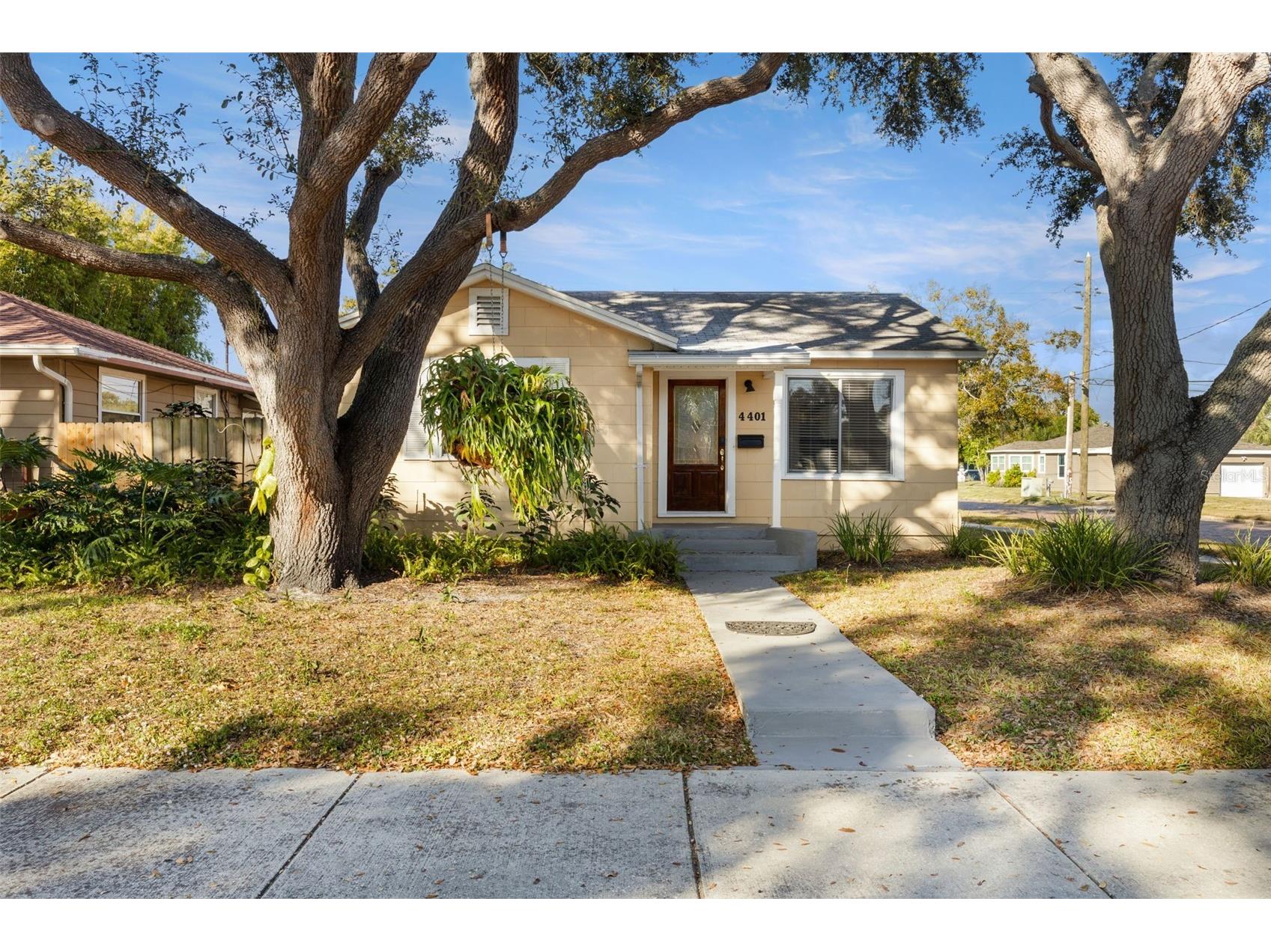4401 3rd Avenue N Saint Petersburg FL 33713 TB8461988 image1