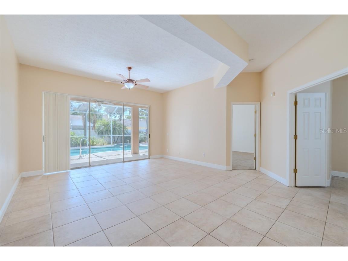 4401 Blantyre Place Valrico FL 33596 TB8415899 image11