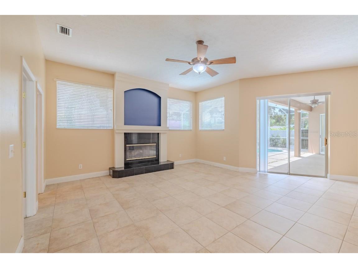 4401 Blantyre Place Valrico FL 33596 TB8415899 image23