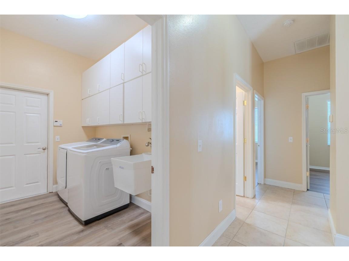 4401 Blantyre Place Valrico FL 33596 TB8415899 image45