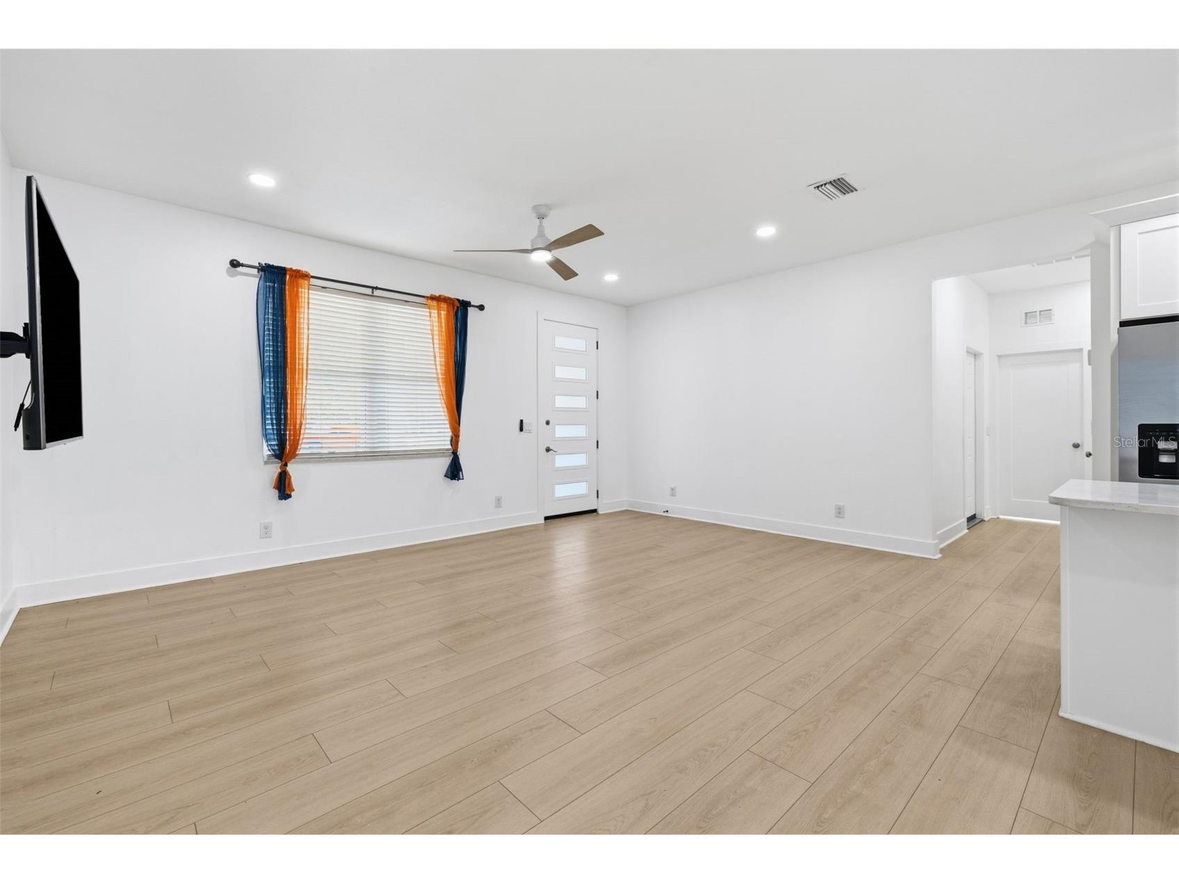 4401 Cobia Drive SE Saint Petersburg FL 33705 TB8499093 image10