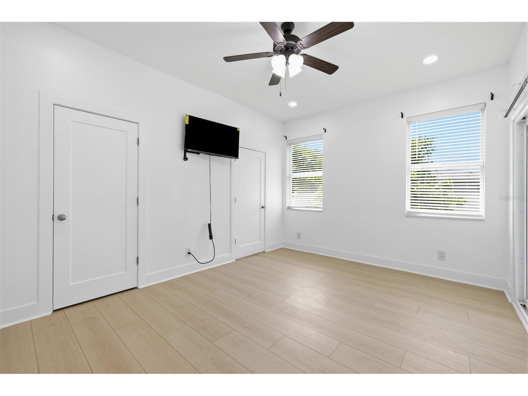 4401 Cobia Drive SE Saint Petersburg FL 33705 TB8499093 image13