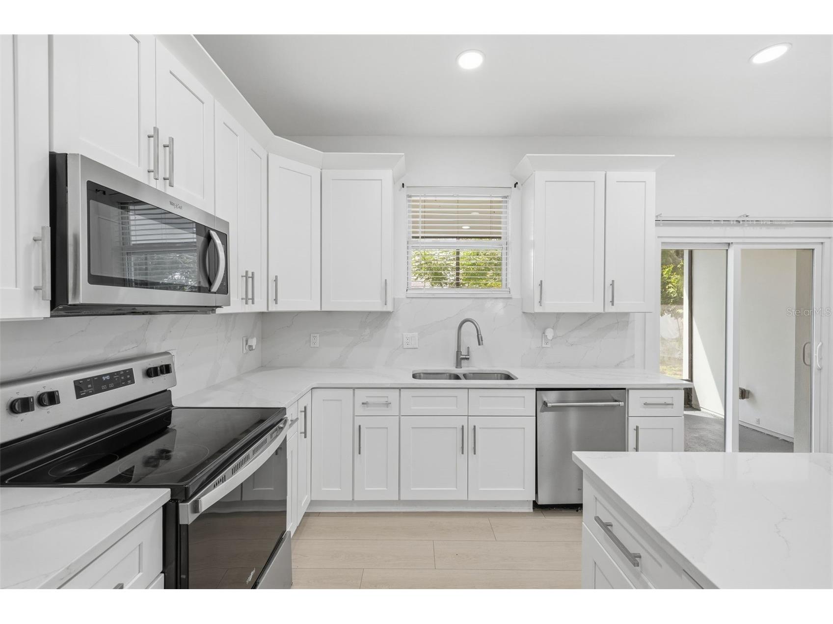 4401 Cobia Drive SE Saint Petersburg FL 33705 TB8499093 image7