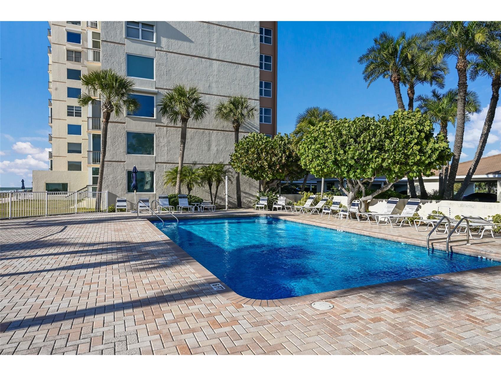 4401 Gulf Of Mexico Drive #601 Longboat Key FL 34228 - GULF OF MEXICO & SARASOTA BAY A4679728 image39