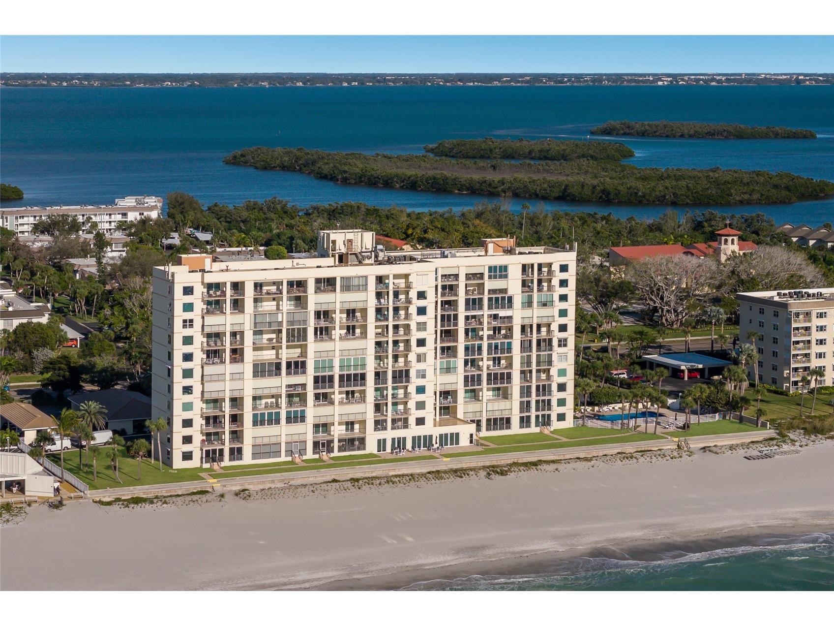4401 Gulf Of Mexico Drive #601 Longboat Key FL 34228 - GULF OF MEXICO & SARASOTA BAY A4679728 image5