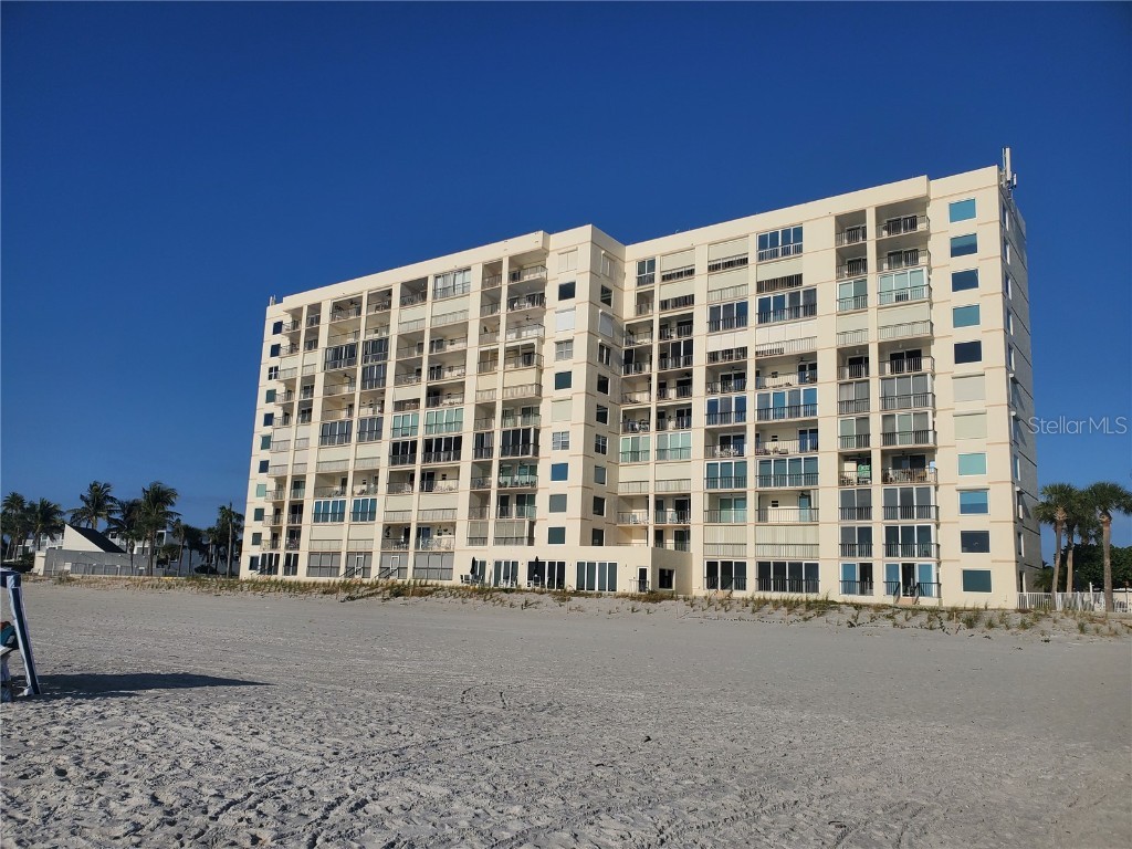 4401 Gulf Of Mexico Drive #703 Longboat Key FL 34228 A4672150 image1