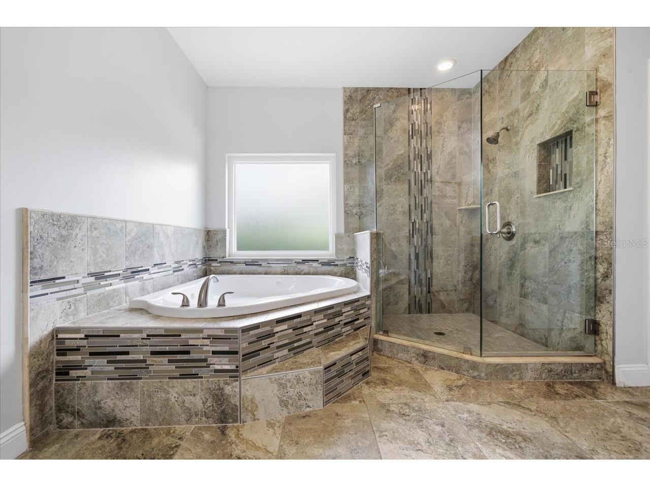 4401 Kettle Creek Court Tampa FL 33624 - POND TB8495322 image18