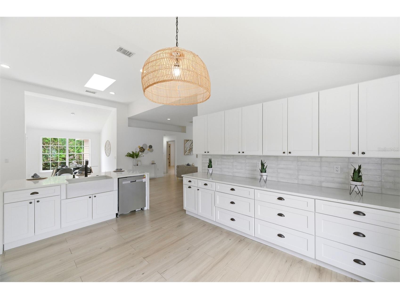 4401 Little John Trail Sarasota FL 34232 A4695906 image13