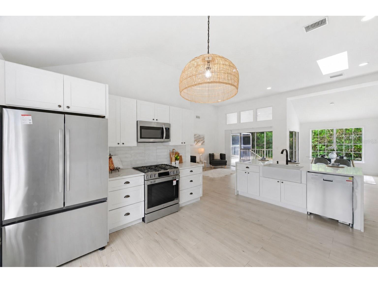 4401 Little John Trail Sarasota FL 34232 A4695906 image14