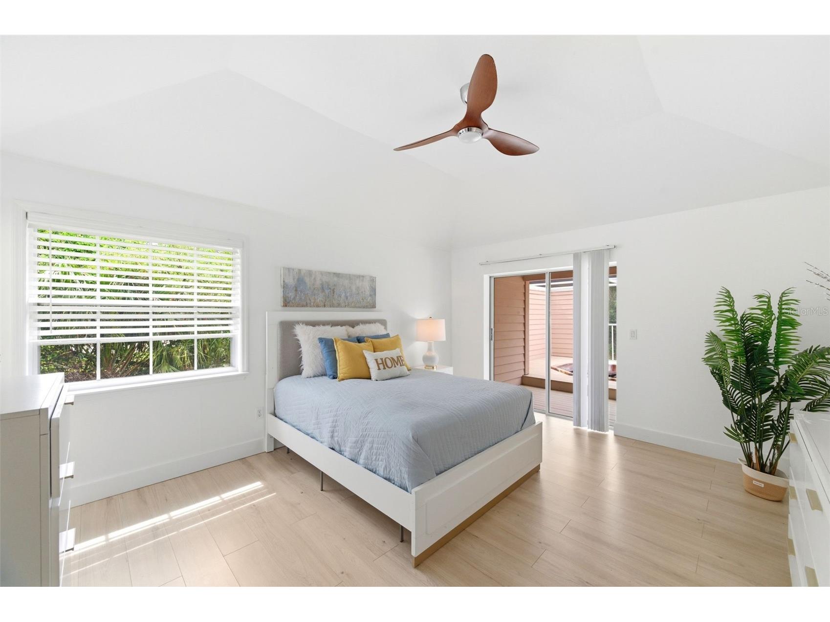 4401 Little John Trail Sarasota FL 34232 A4695906 image19