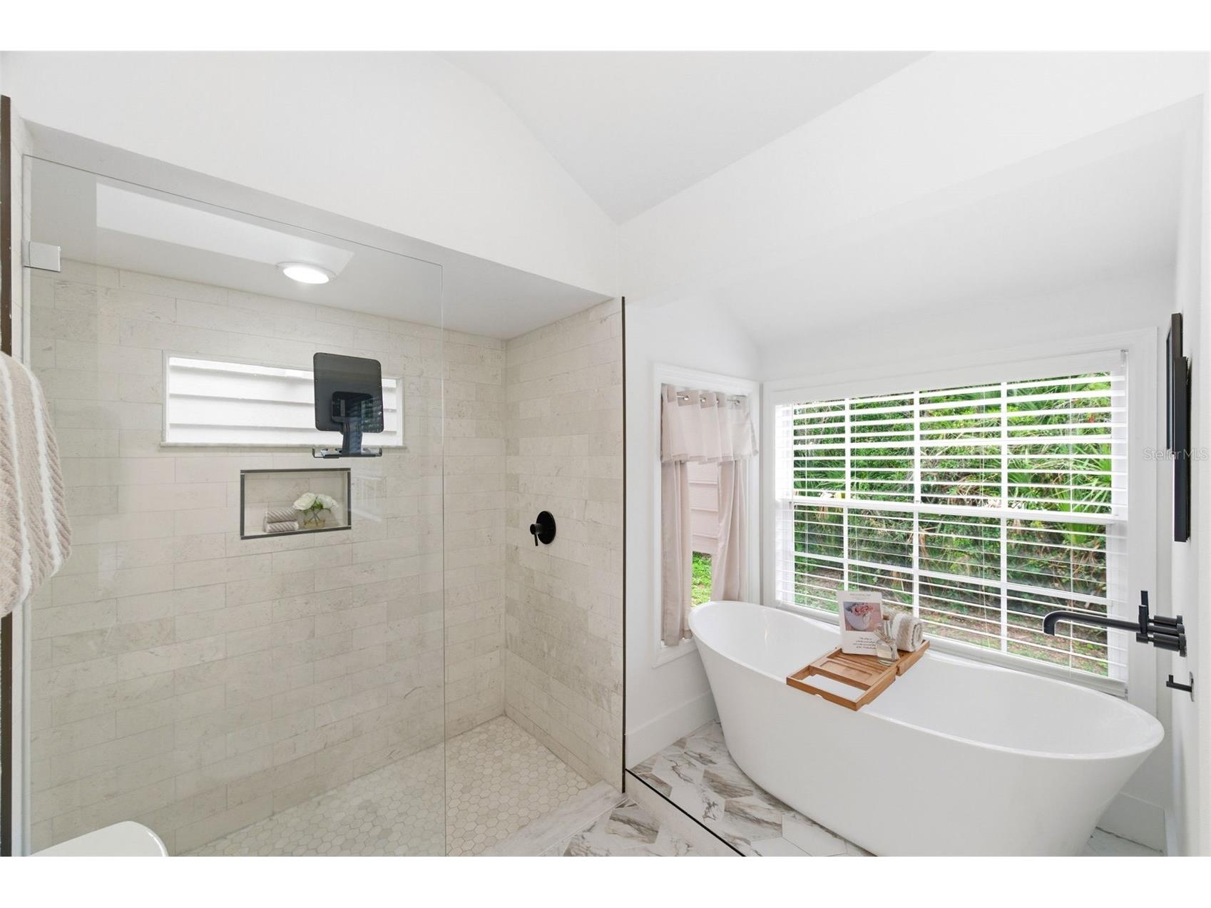 4401 Little John Trail Sarasota FL 34232 A4695906 image23