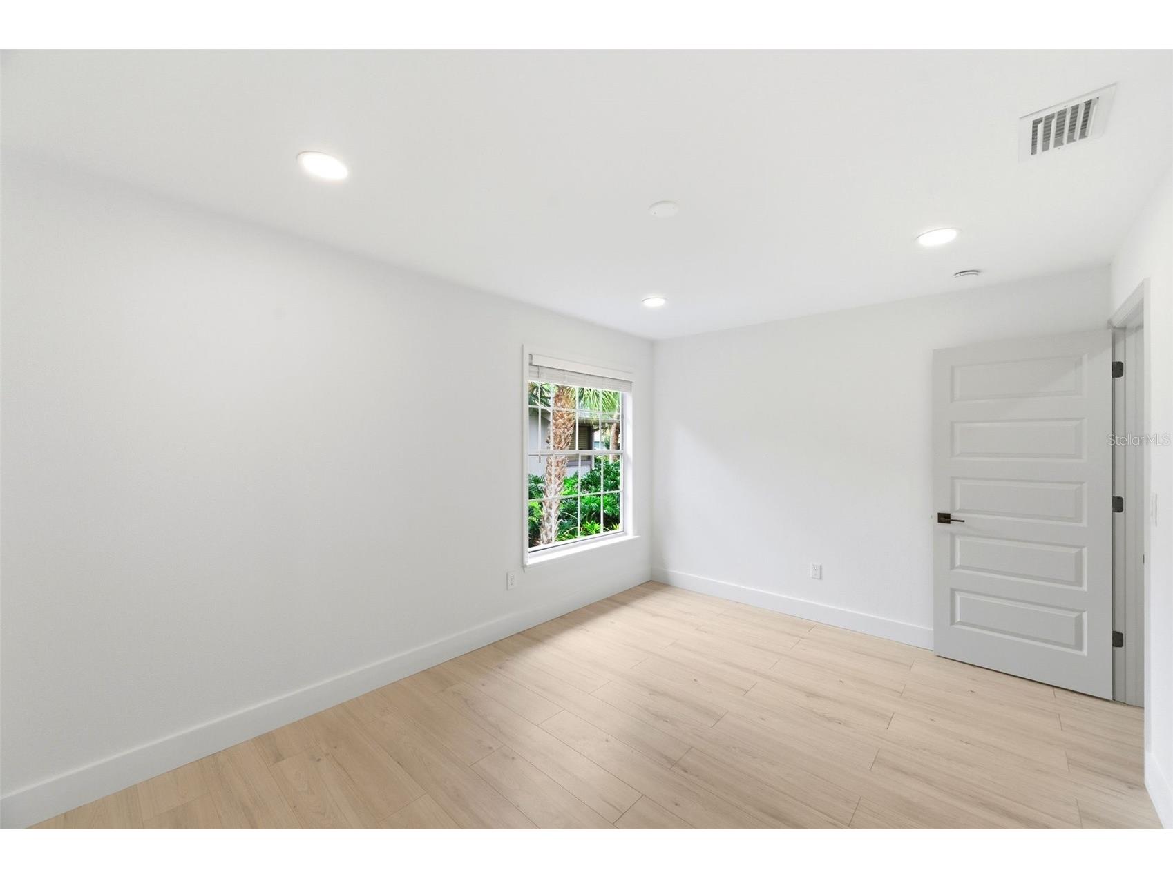 4401 Little John Trail Sarasota FL 34232 A4695906 image34