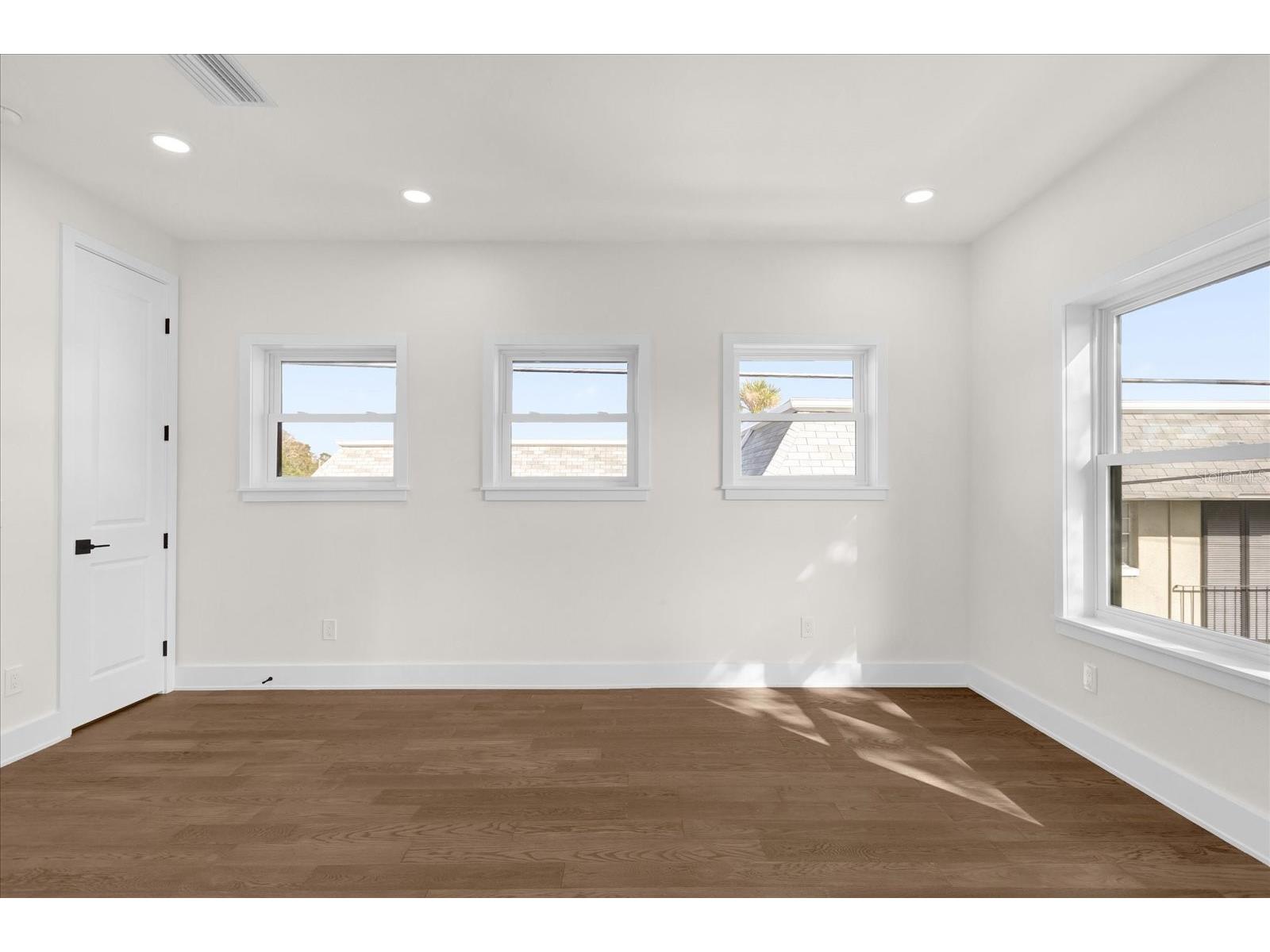 4401 Rockledge Road Orlando FL 32807 O6420007 image64