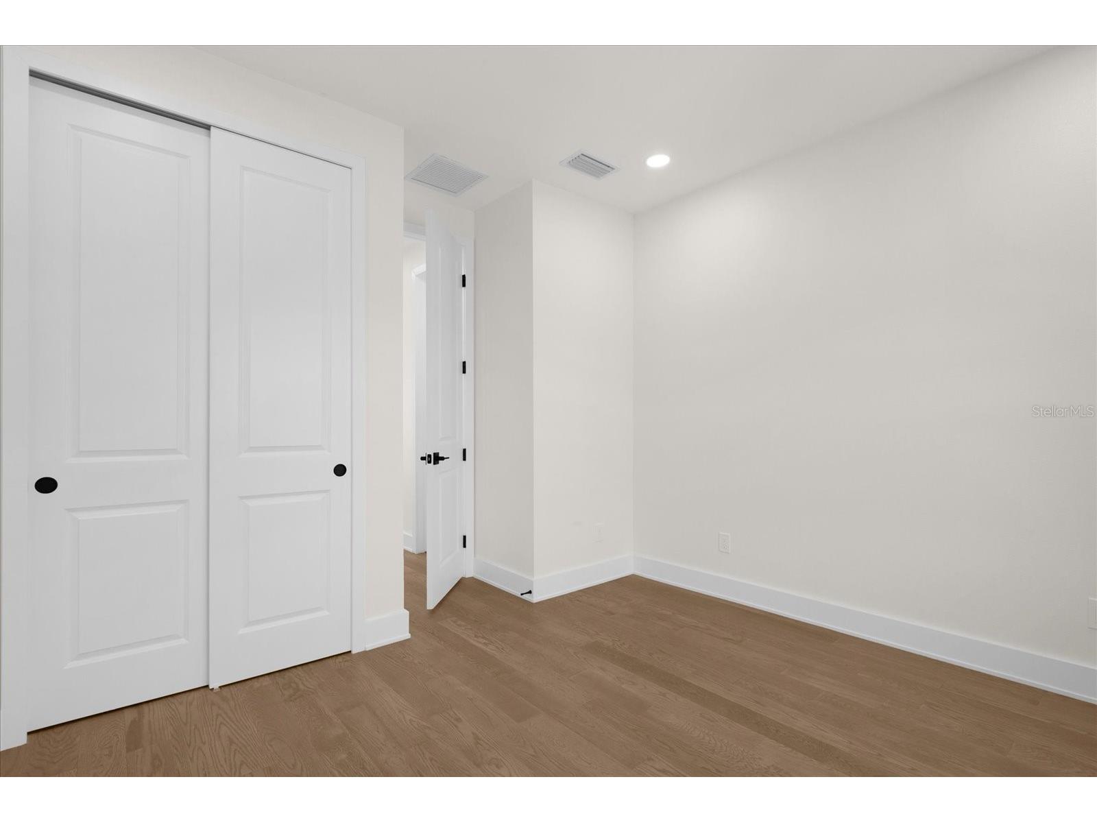 4401 Rockledge Road Orlando FL 32807 O6420007 image68