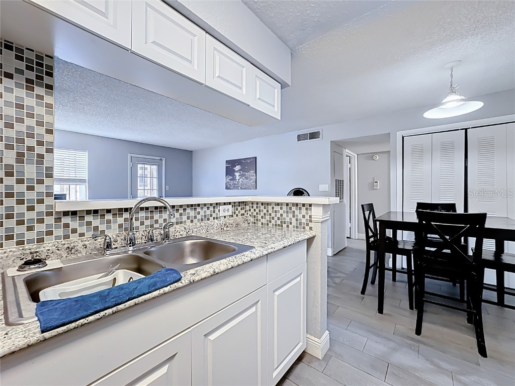 4401 Thornbriar Lane #105 Orlando FL 32822 S5137676 image15