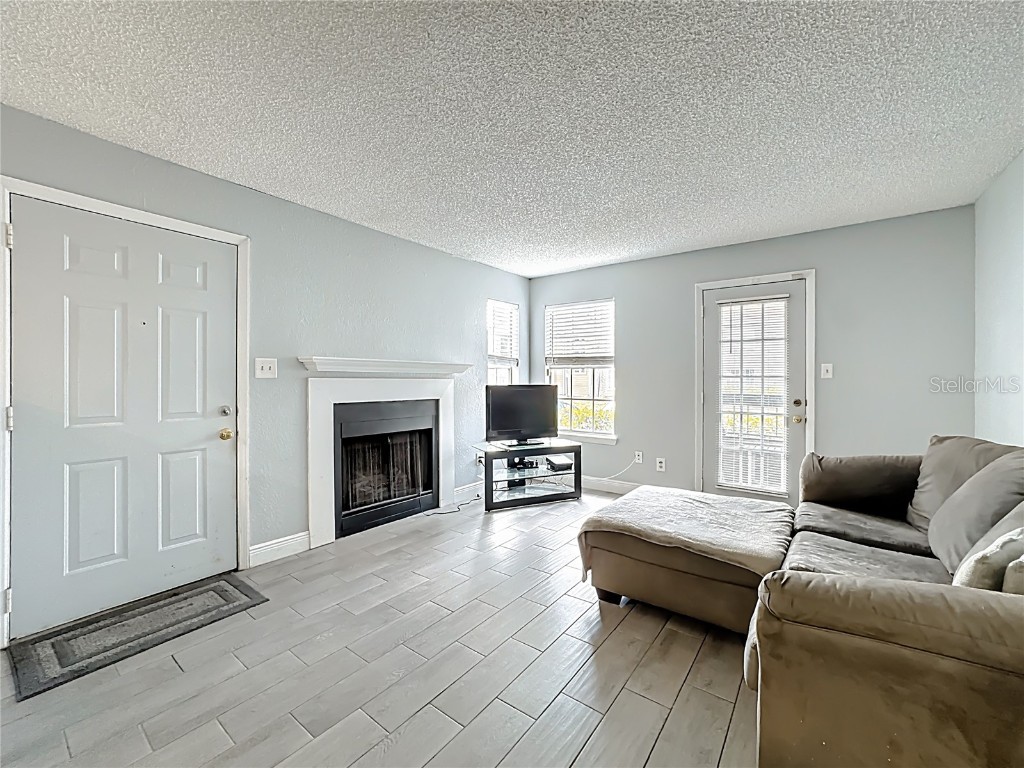 4401 Thornbriar Lane #105 Orlando FL 32822 S5137676 image4