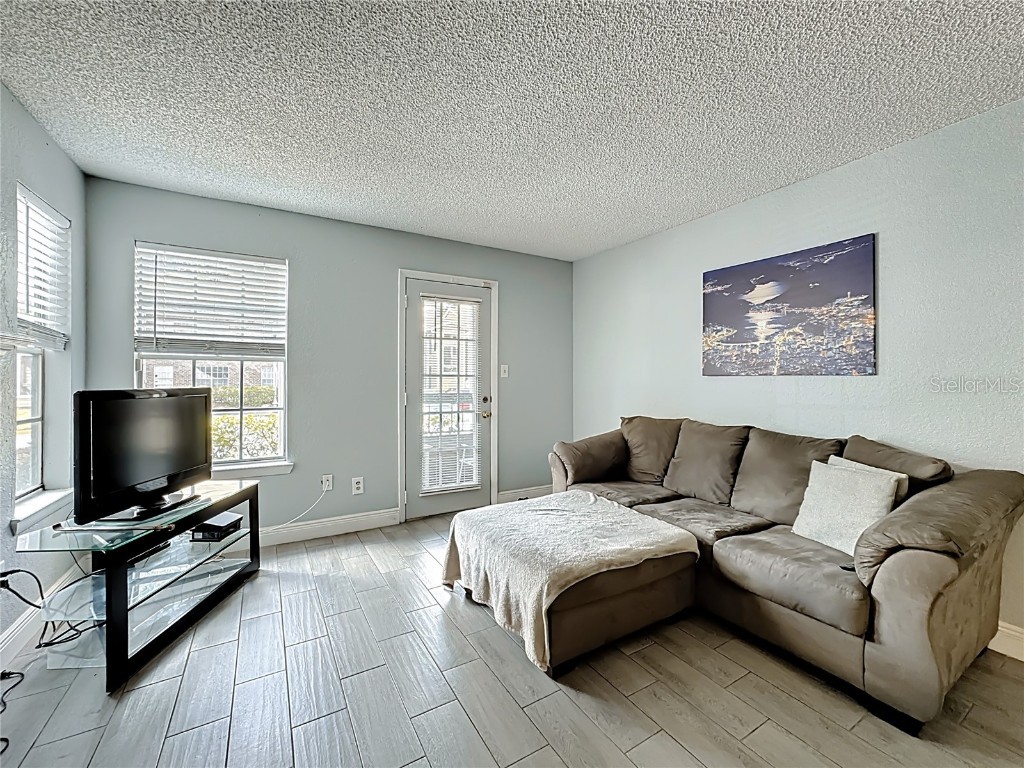 4401 Thornbriar Lane #105 Orlando FL 32822 S5137676 image5