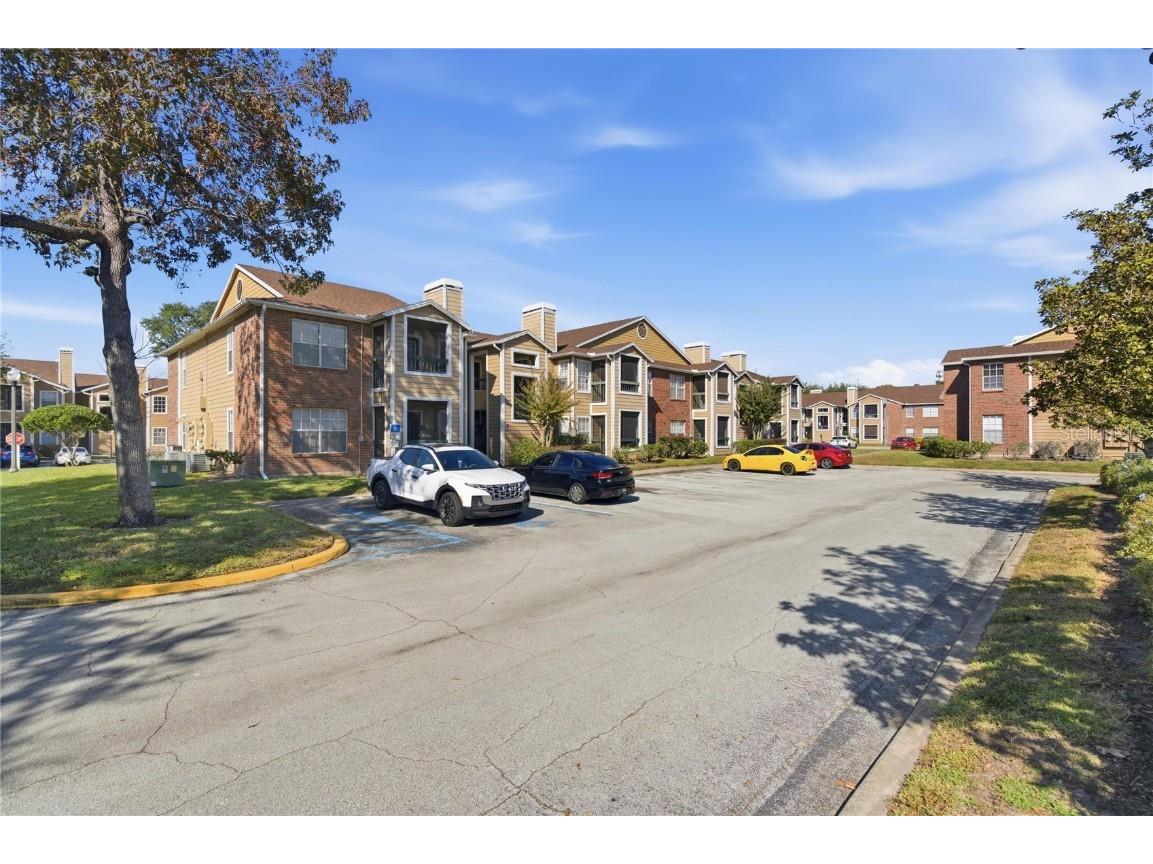 4401 Thornbriar Lane #106 Orlando FL 32822 O6362454 image2