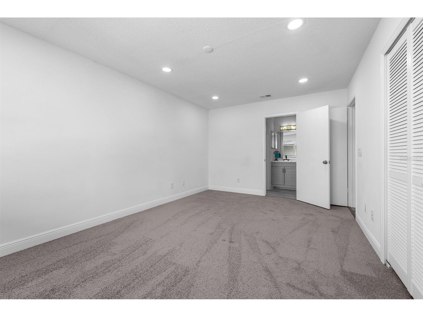 4402 Ring Neck Road #19B Orlando FL 32808 O6385829 image20