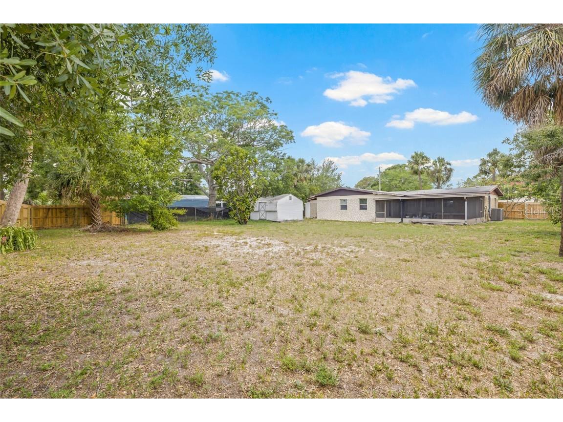 4402 W Paxton Avenue Tampa FL 33611 TB8439485 image36