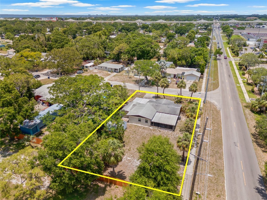 4402 W Paxton Avenue Tampa FL 33611 TB8439485 image48