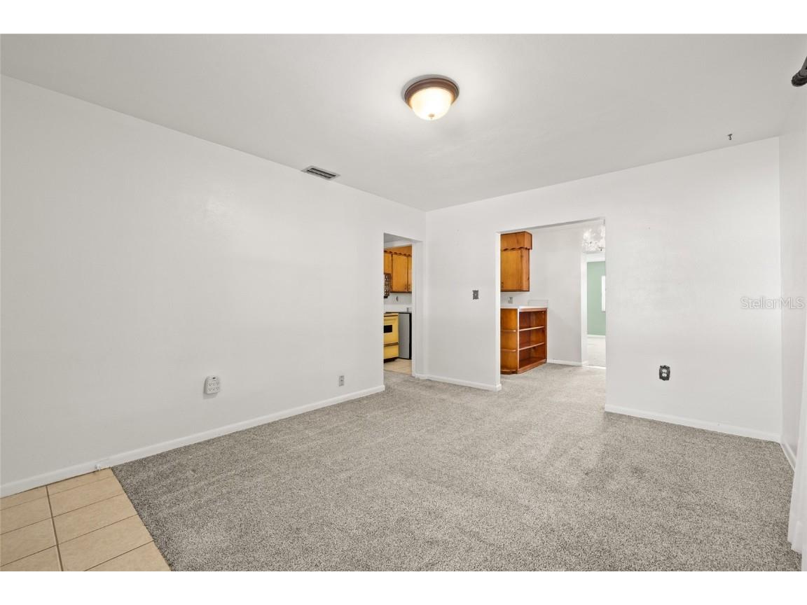 4402 W Paxton Avenue Tampa FL 33611 TB8439485 image7