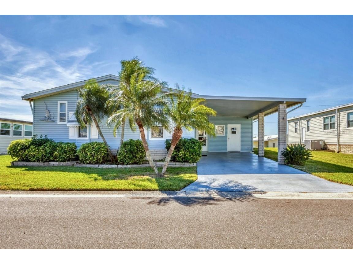 4403 13th Street E Ellenton FL 34222 A4646654 image1