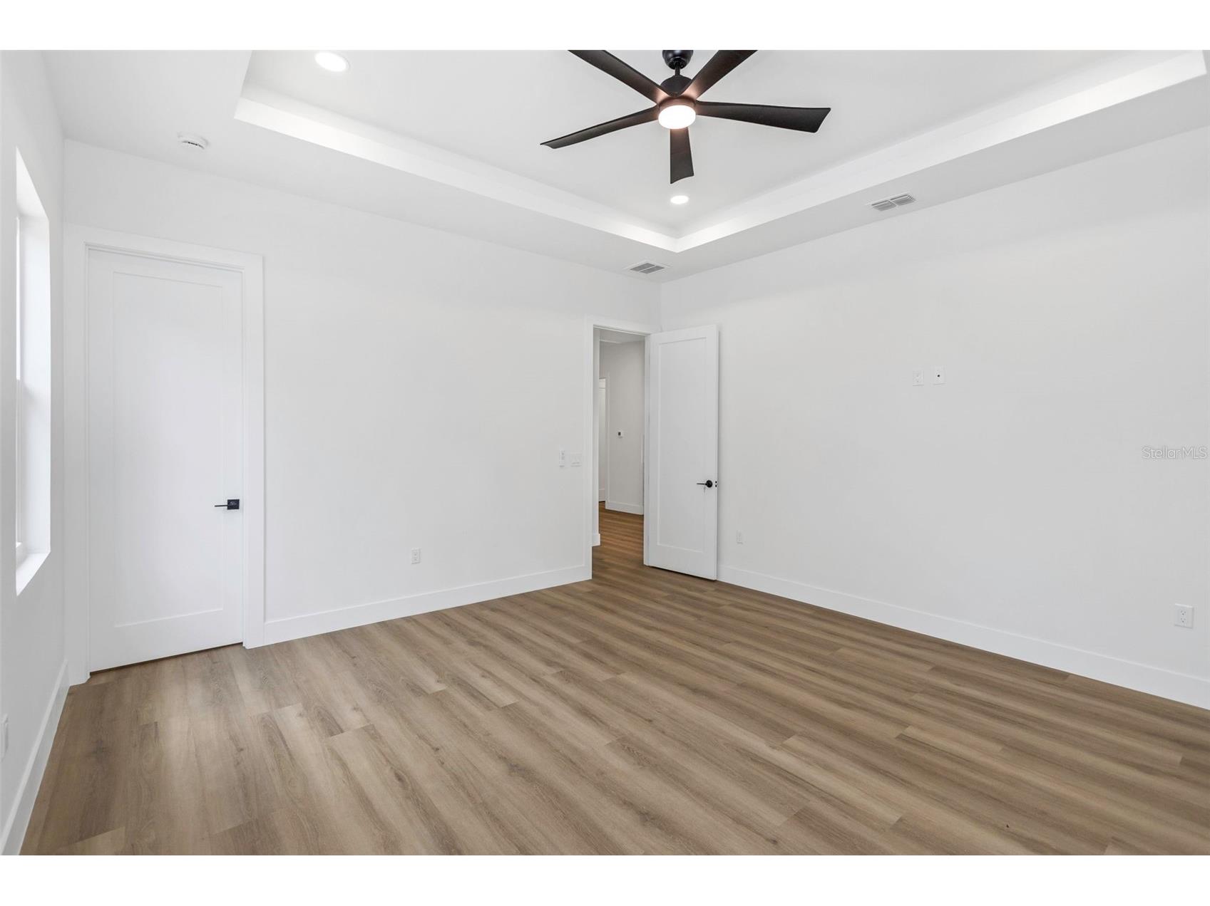 4403 43rd Street N Saint Petersburg FL 33714 TB8480654 image23