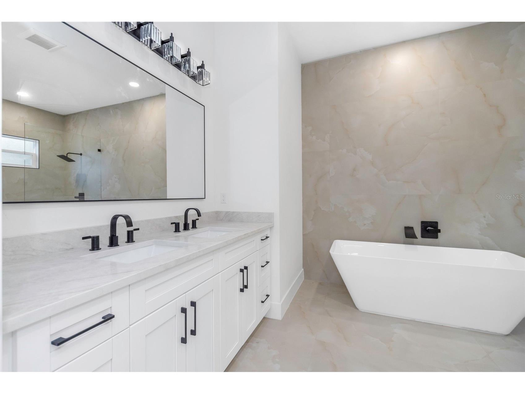 4403 43rd Street N Saint Petersburg FL 33714 TB8480654 image26