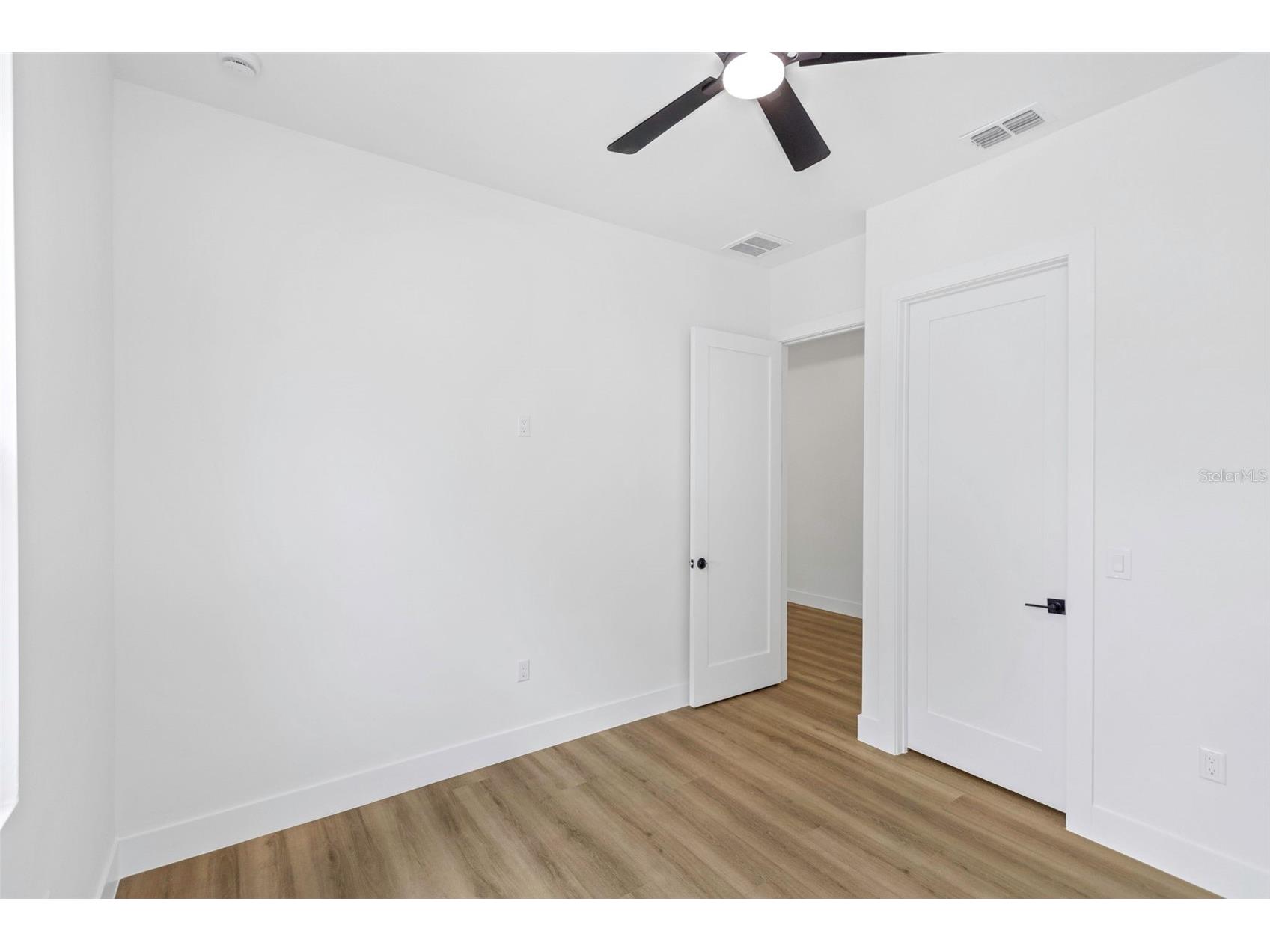 4403 43rd Street N Saint Petersburg FL 33714 TB8480654 image43